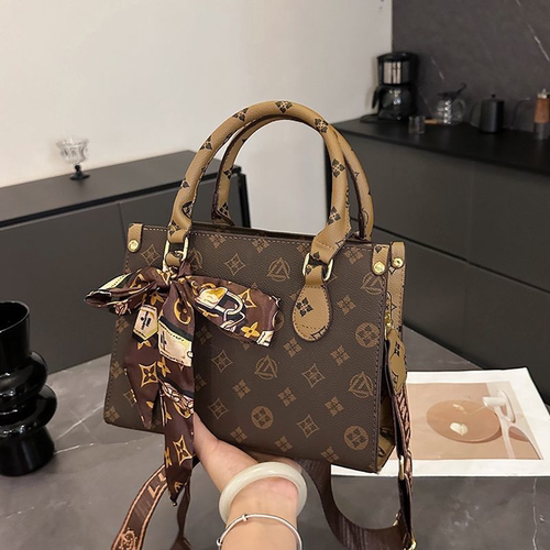 lv5&vv20轻奢小众手提包斜挎包女式女包超火高级感通勤上班小拎包
