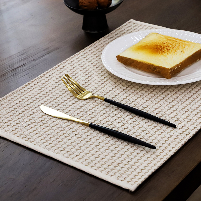 高端餐垫防烫轻奢高级感棉麻法式美式隔热餐具垫子日式西餐垫布艺