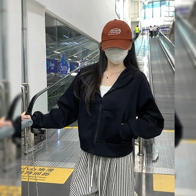 黑色秋季卫衣外套女加绒休闲scuba显瘦修身连帽拉链短款开衫上衣