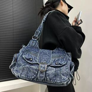 欧美复古女包丹宁牛仔托特包辣妹多口袋铆钉做旧手提腋下斜挎包