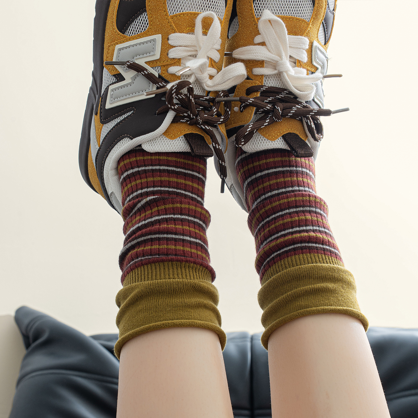 撞色条纹袜子女中筒袜复古长袜