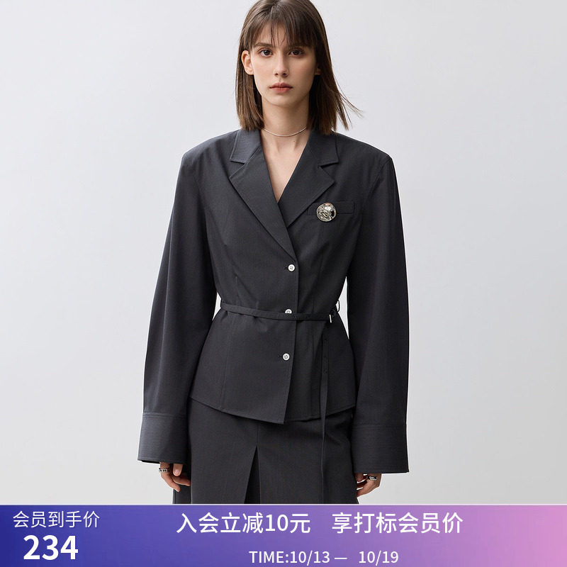 【商场同款】LILY秋新款格雷系时髦设计感衬衫式西装外套女款