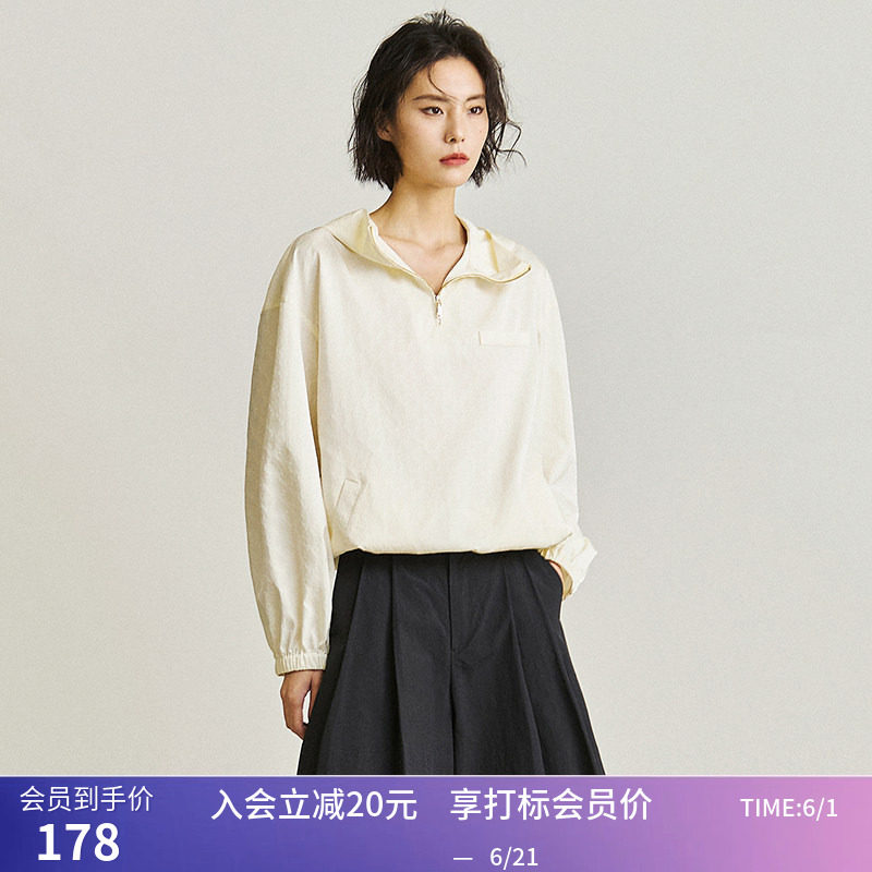 【专柜甄选】LILY夏新款女装复古休闲通勤连帽套头上衣短外套