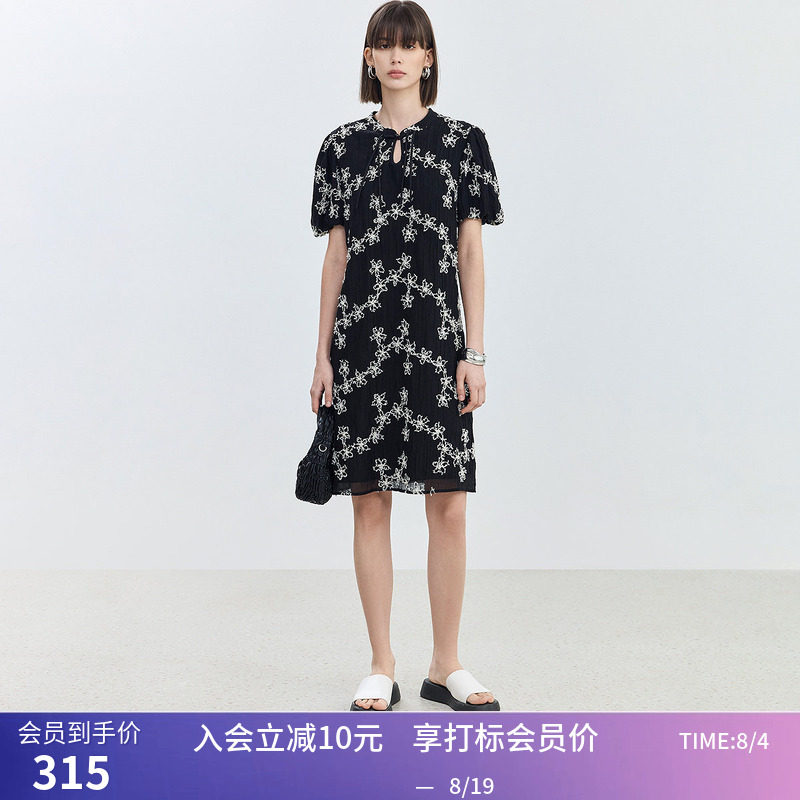 【商场同款】LILY夏款A字型时尚新中式盘带绣花泡泡袖连衣裙
