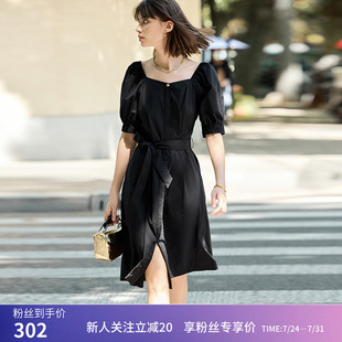 LILY夏新款 收腰显瘦精致口袋方领连衣裙 复古泡泡袖 小黑裙时尚