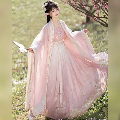 宋制粉色汉服女大袖衫齐腰襦裙秋