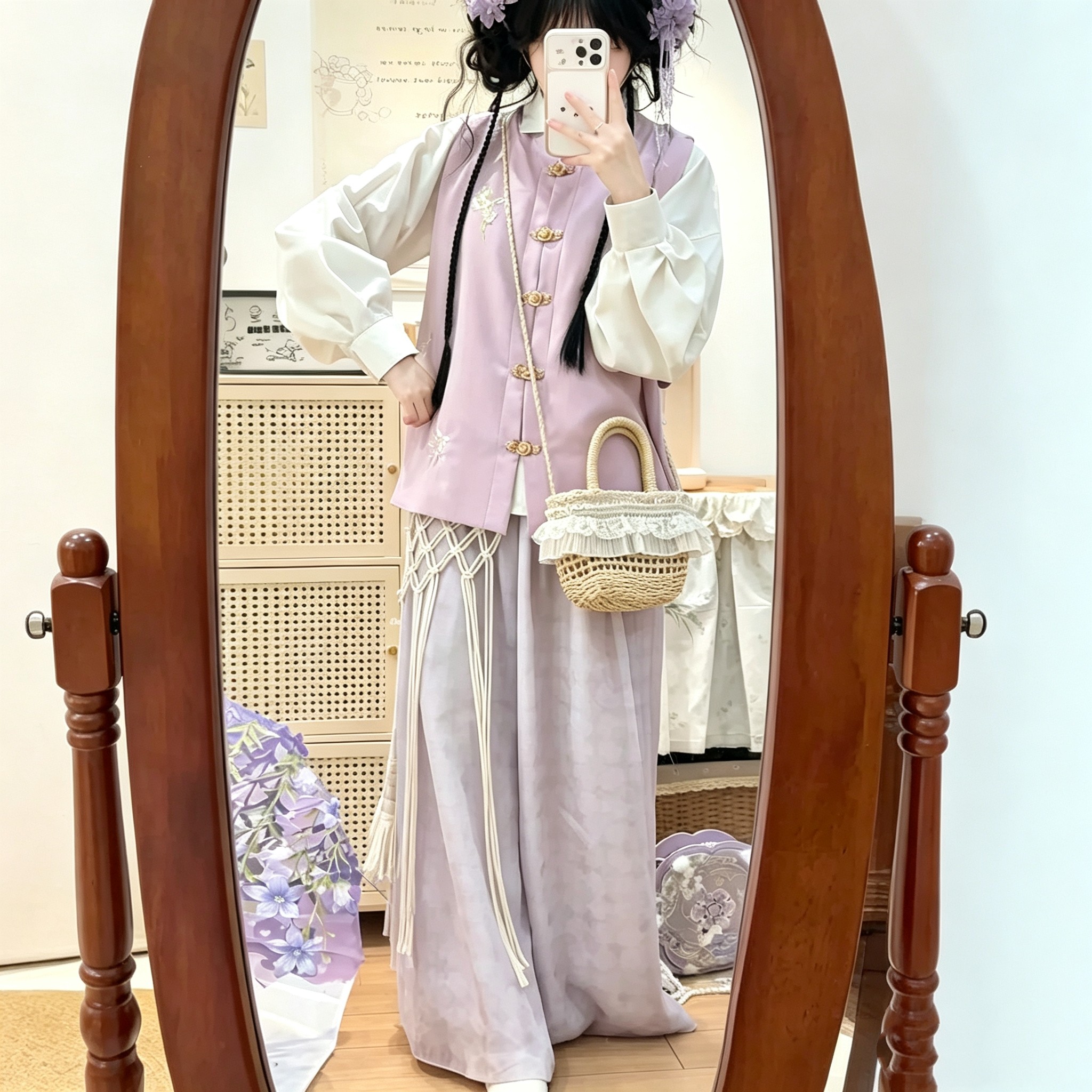 明制汉服女刺绣比甲翻领衣阔腿裤