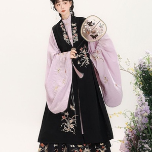 原创明制汉服女重工刺绣比甲立领对襟琵琶袖长衫中国风秋冬马面裙