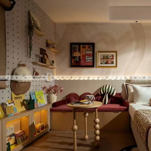 现代简约样板间儿童房女孩房创意原木拼画书籍装饰画软装饰品摆件