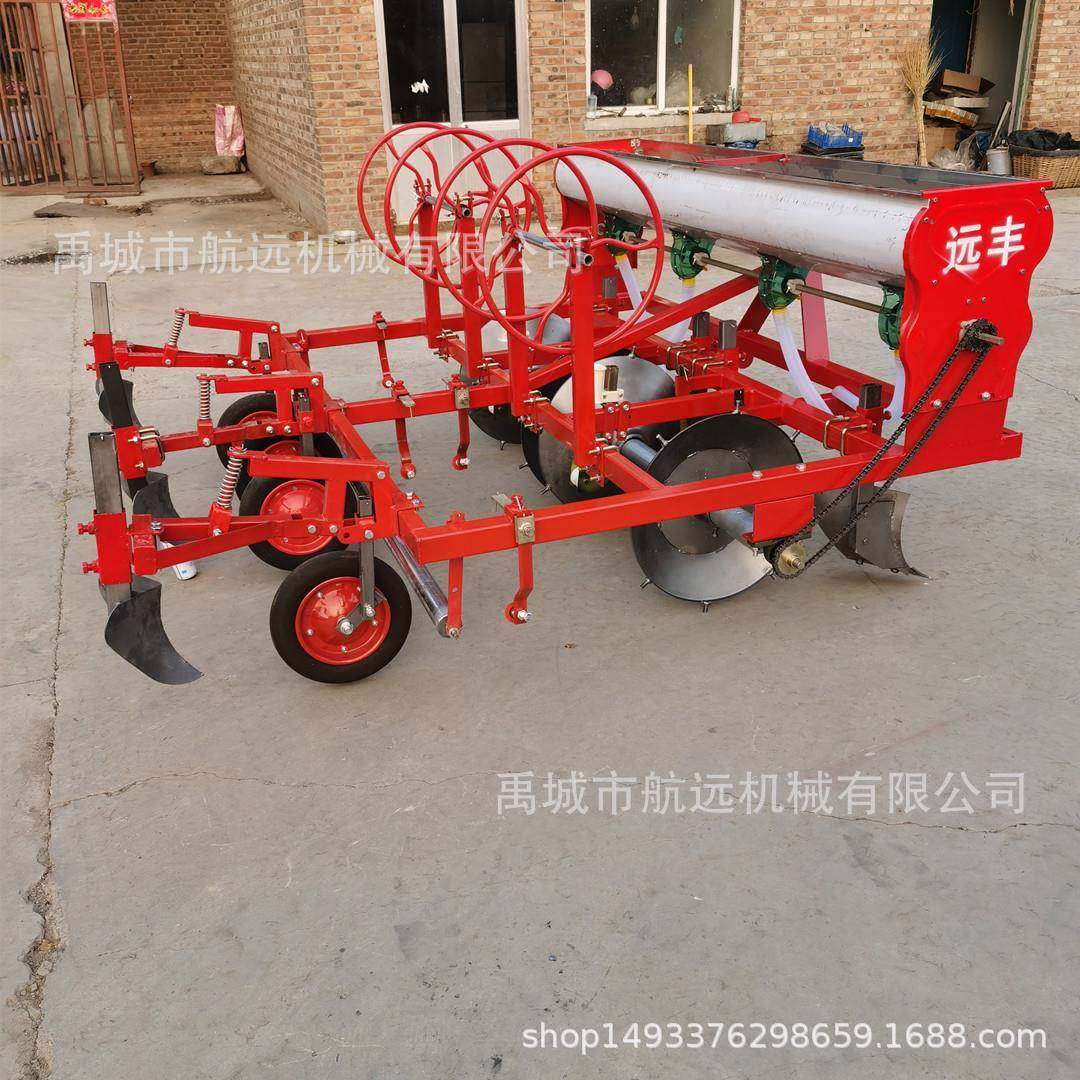 双垄起垄覆膜机红薯辣椒甘蓝起垄机施肥覆膜铺滴灌带一体机