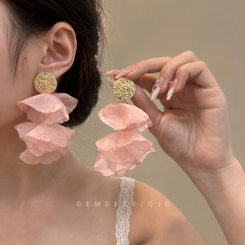 gemdeck甜美粉色雪纺花瓣耳钉