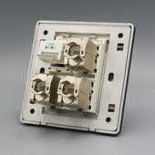 黑色86型四口电脑电话墙壁插座3个CAT7网络加1个CAT3语音电话面板