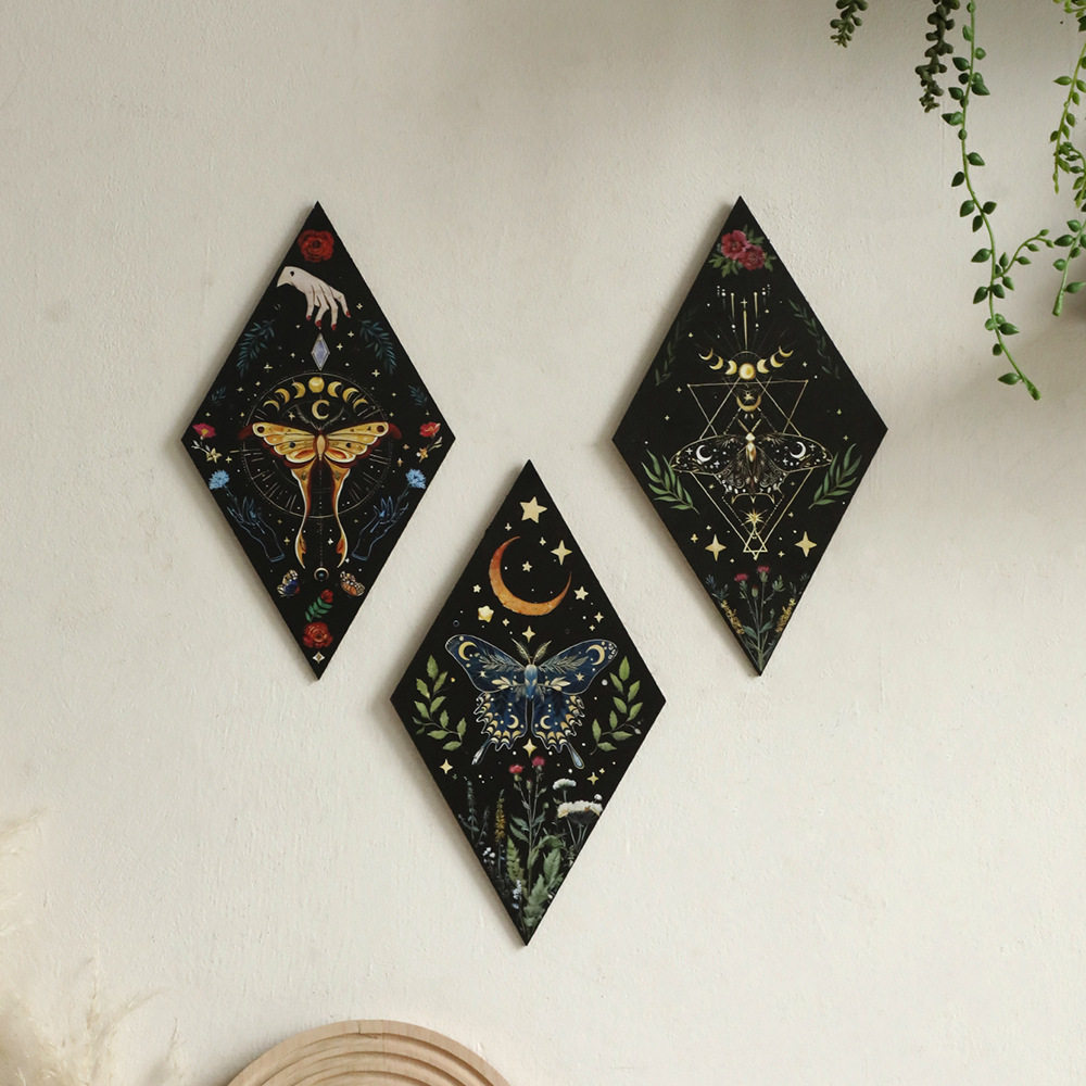 哥特式几何图形菱形木质挂件简约塔罗飞蛾家居客厅背景墙装饰