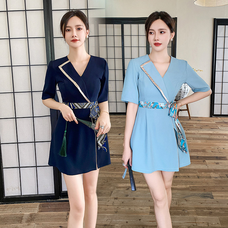 带短裤气质显瘦技师工作服连衣裙