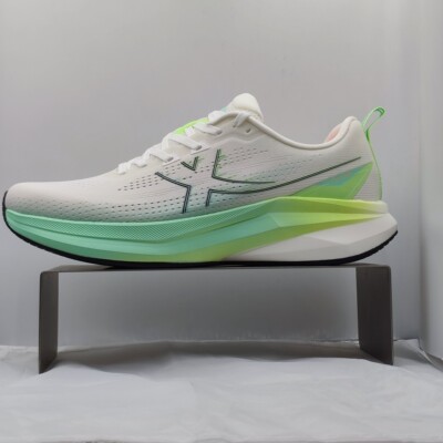 特步騛速7.0男跑鞋减震回弹