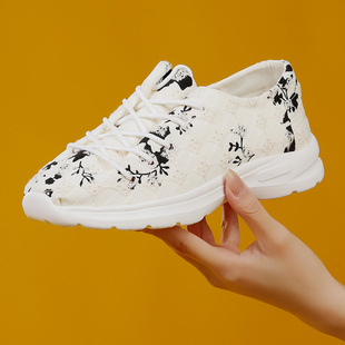 厚度透气网舒适小白鞋 Tt&Mm 女运动夏季 蕾丝休闲鞋 汤姆斯丑萌时尚