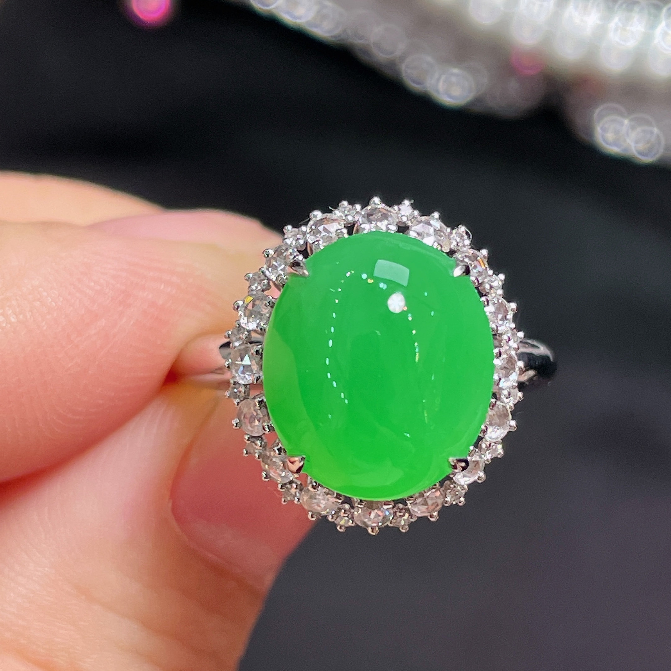 翠秦之皇冰阳绿蛋面戒指 18k金镶嵌天然翡翠A货高档礼物收藏