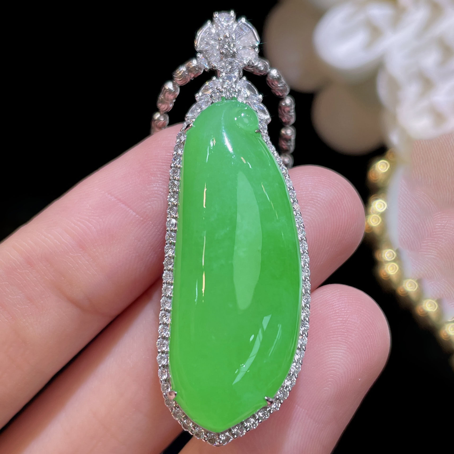 翠秦之皇满绿福瓜吊坠 18k金镶嵌天然缅甸翡翠A货水润细腻种老