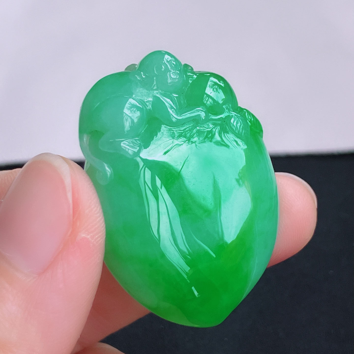 翠秦之皇冰翠绿福桃吊坠 玉石老坑种天然翡翠A货高档礼物收藏正品