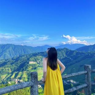 度假海边多巴胺连衣裙海南三亚沙滩裙超仙女露背吊带旅行穿搭拍照