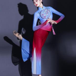 2025新款秧歌服表演服独舞伞舞古典舞蹈服装扇子舞广场舞演出服女