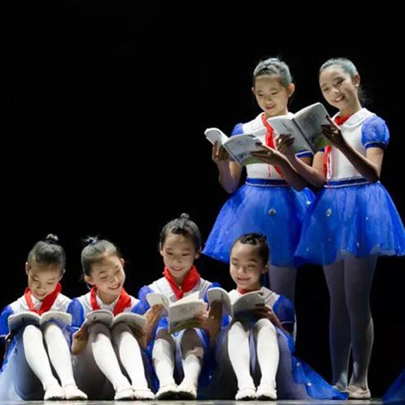 韩式儿童朗诵红领巾演出服表演接班人服服中小学生少先队合唱小小