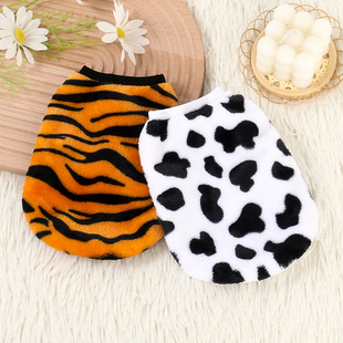 奶狗衣服秋冬幼猫新生犬满月小狗BB服幼犬小体茶杯犬奶猫保暖背心