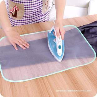 Household ironing cloth, heat-resistant and heat-ulating-