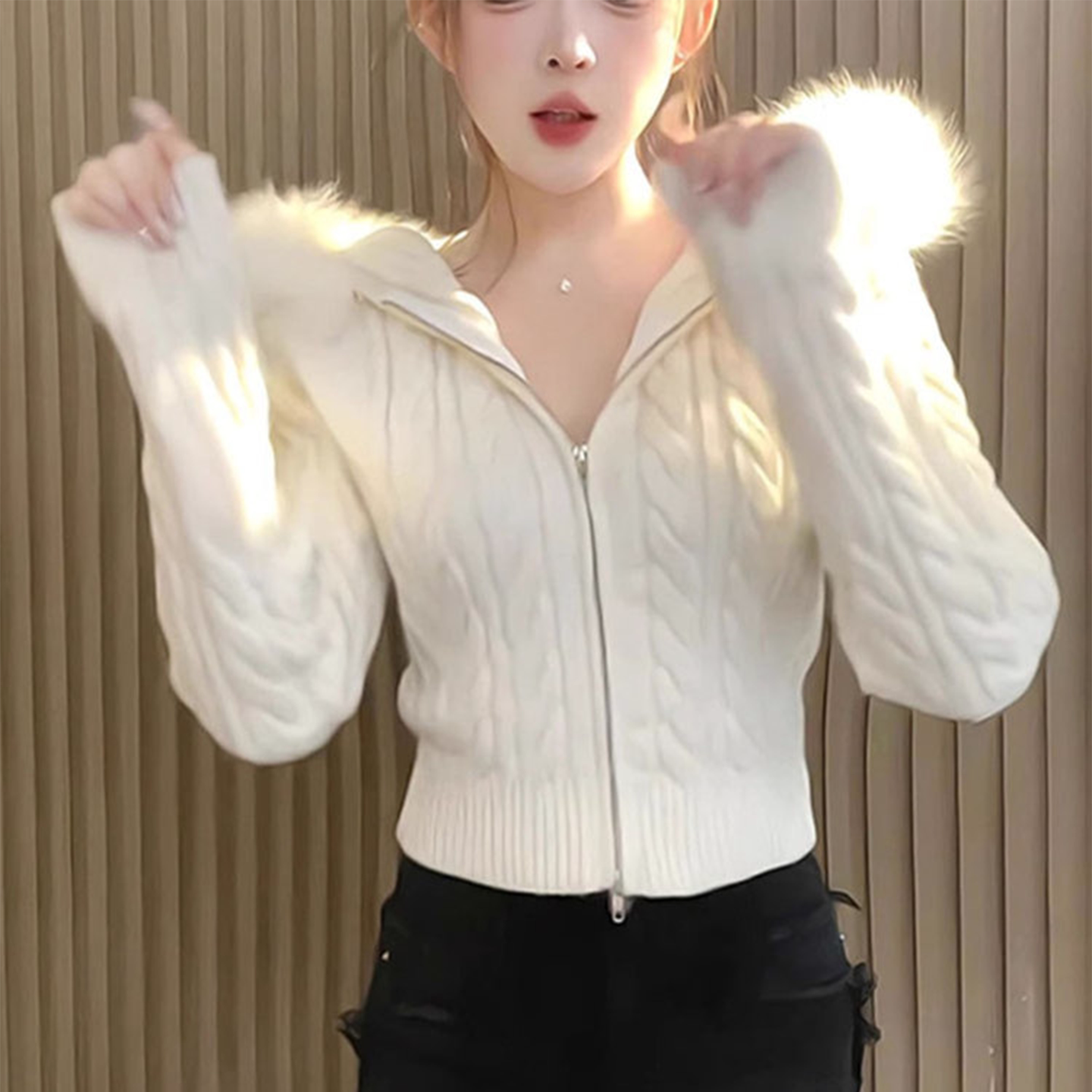 韩系麻花外套毛毛领连帽拉链针织开衫春秋冬新款修身显瘦显高上衣