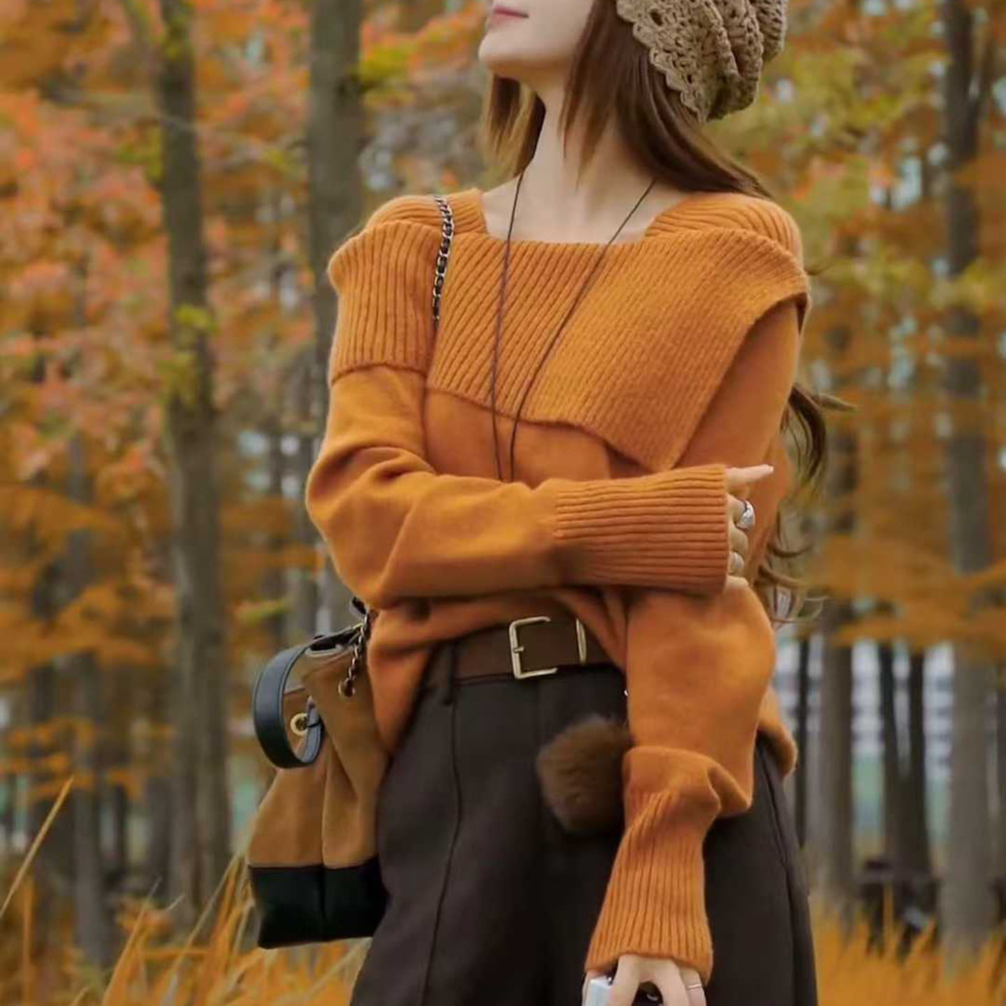 法式温柔慵懒风一字肩翻领针织衫