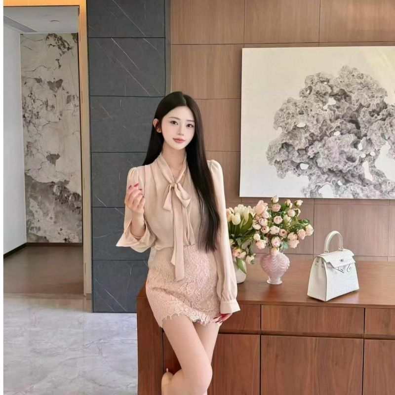 大码mm系带长袖上衣女春