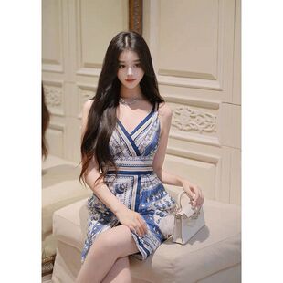 青花瓷 气质优雅定位印花吊带连衣裙v领收腰裙子