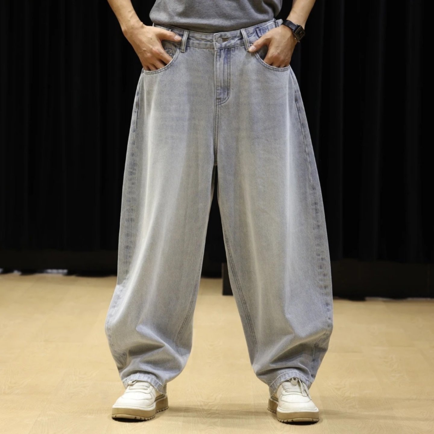 男士百搭时尚个性舒适宽松牛仔裤