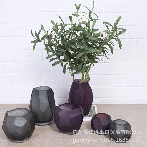 高亿现代简约玄关紫色玻璃刻模花瓶居家创意新款设计师样板房装饰