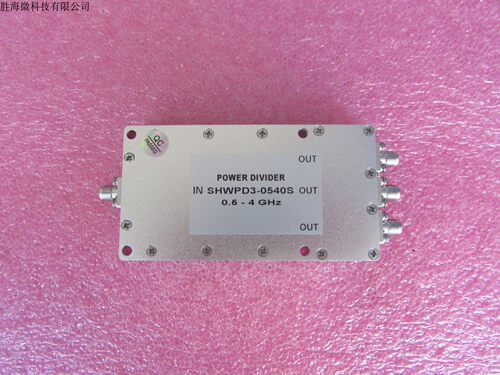 500-4000MHz0.5-4GHz 10WSMA3路RF射频微波同轴一分三功分器