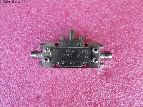 进口 4-11GHz 19dB  SMA射频微波低噪声放大器  质量包好，包能用  可提供详细测试图 工作频率：4-11GHz 增益：19dB 输出功率:15dBM 工作电压：+12V/120MA 接头： SMA 增益测试时加了-60dB 衰减器