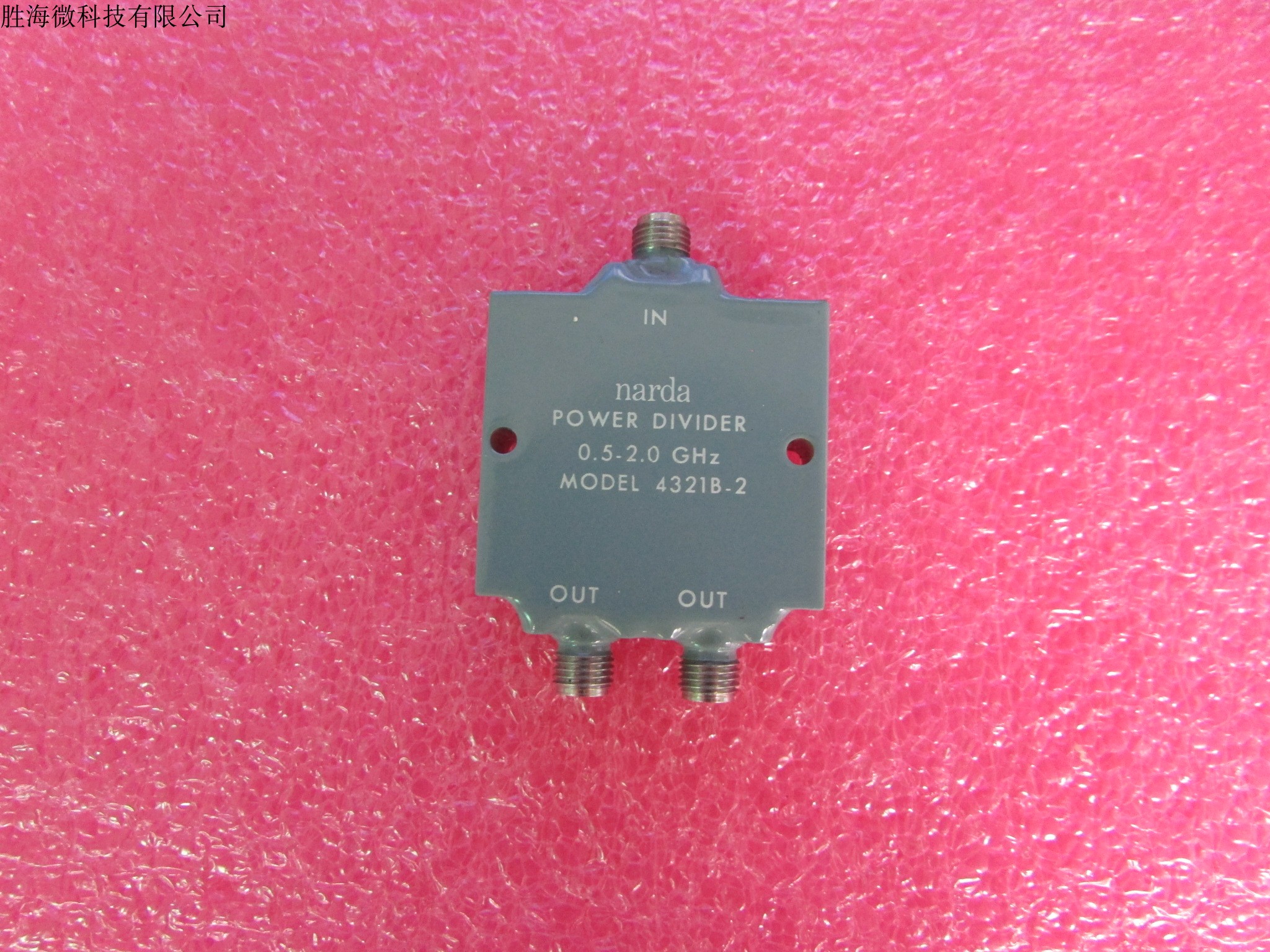 4321B-2 narda 0.45-2.1GHz SMA 一分二射频微波同轴功率功分器