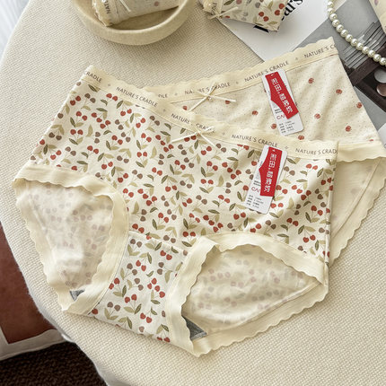 彩田内裤女中腰25秋新款莫代尔棉印花甜美少女生短裤蕾丝边7A抑菌