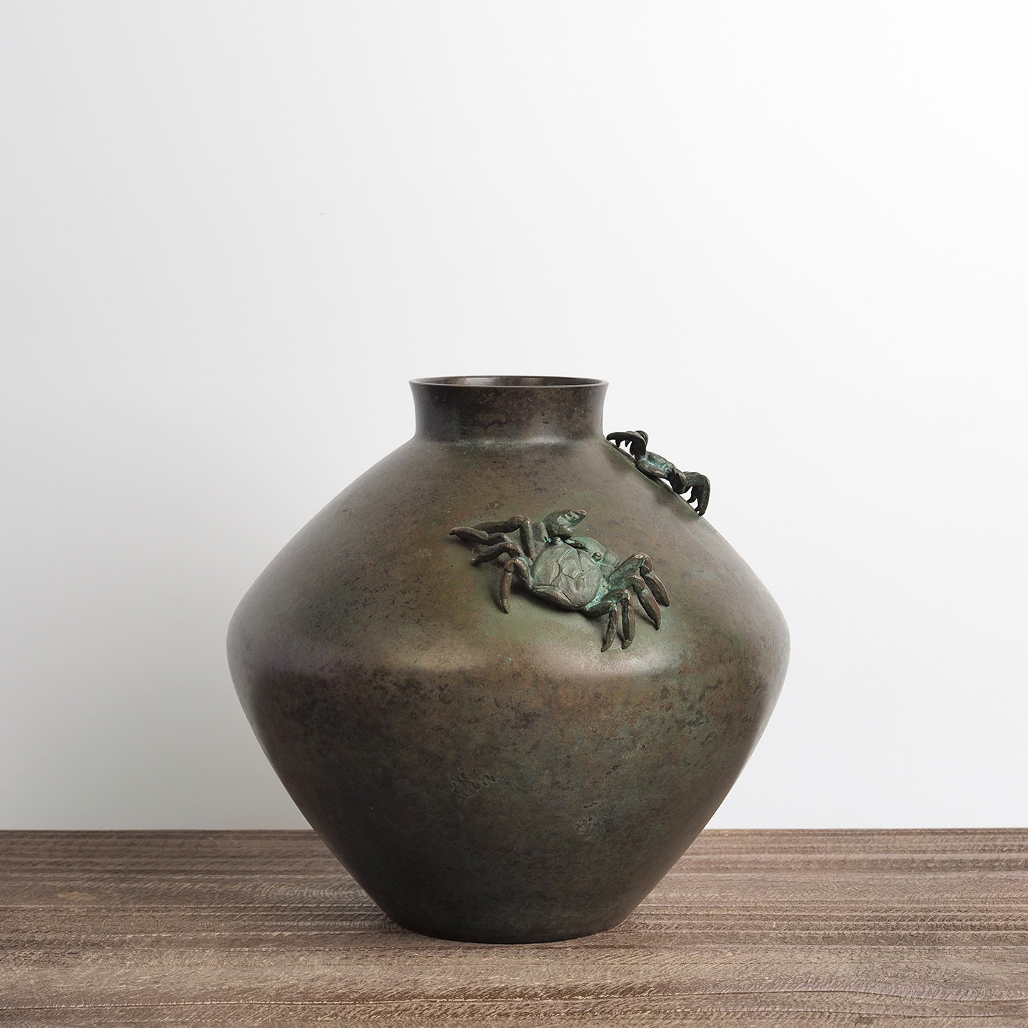 中古日本素面螃蟹铜花瓶名家刚章作设计师推荐样板间展厅玄关摆件
