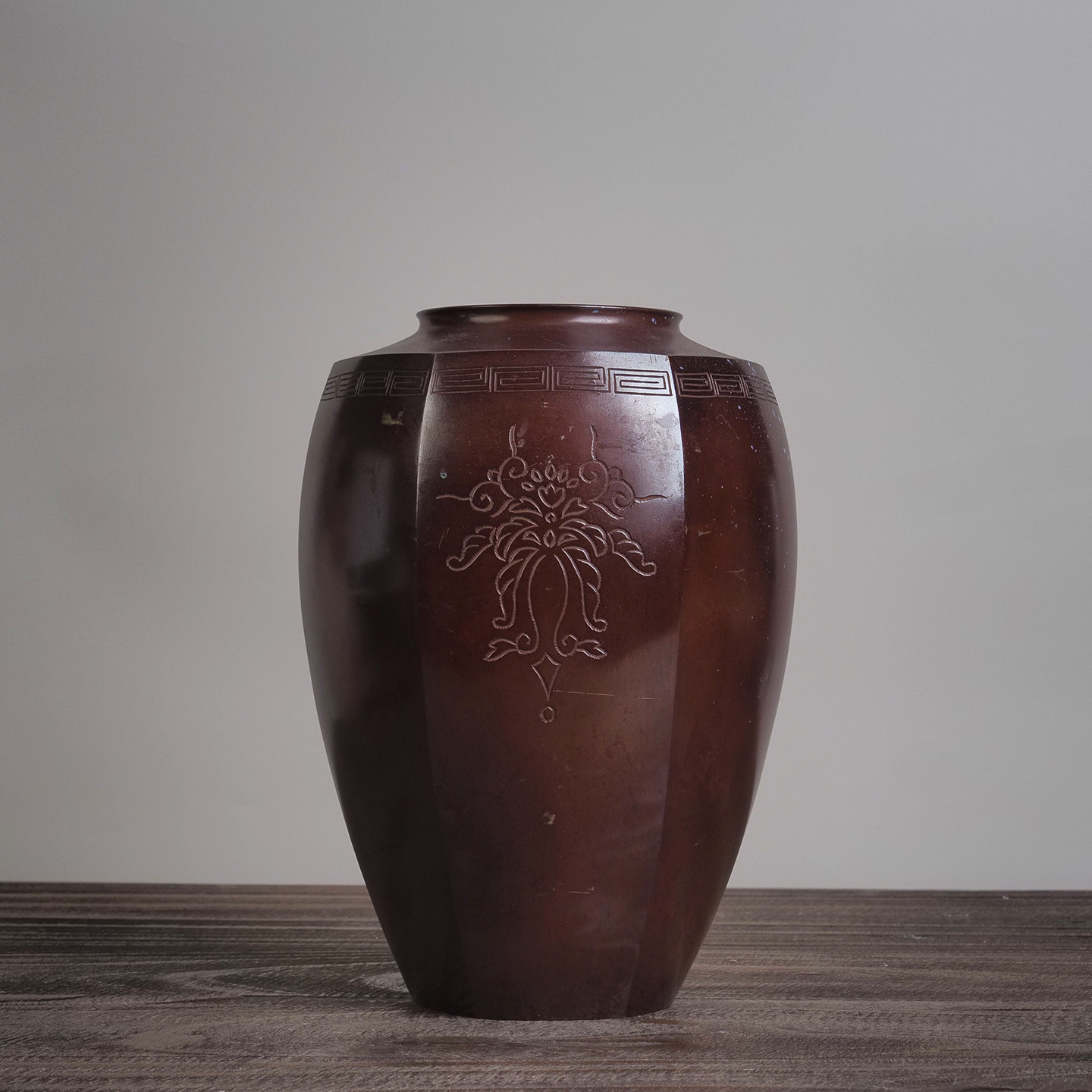 日本铜器花罐插花大花瓶器型温润恬淡民宿酒店展厅空间插花装饰