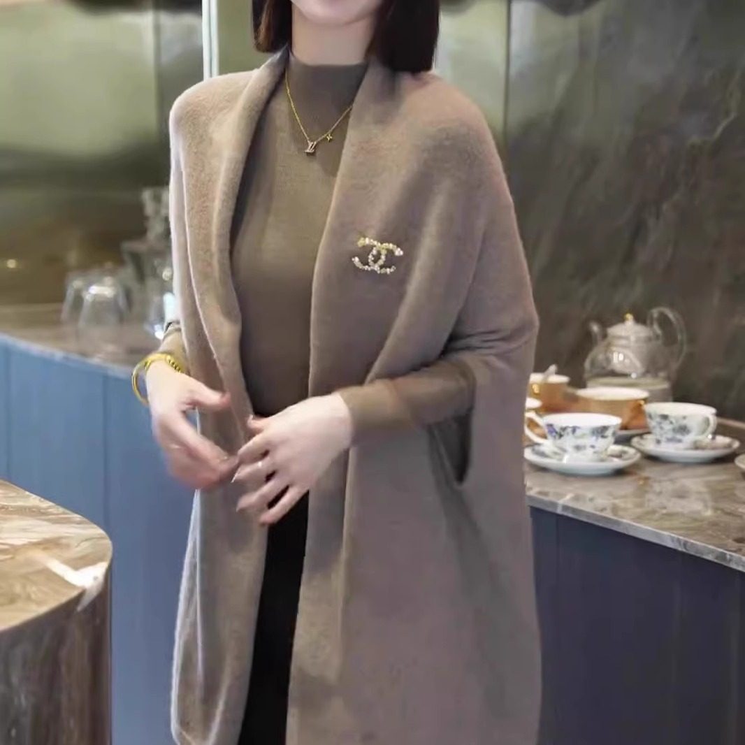 韩系时尚高端气质流行针织披肩女秋冬新款洋气轻奢慵懒感高级上衣,女装/女士精品,羊绒衫,淘宝优惠券,粉丝福利购,淘宝优惠卷