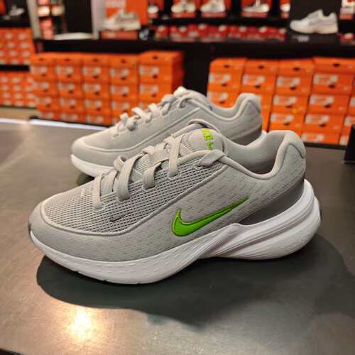 酷动城Nike耐克 UPLIFT SC 儿童 大童运动休闲鞋 IF1749-010