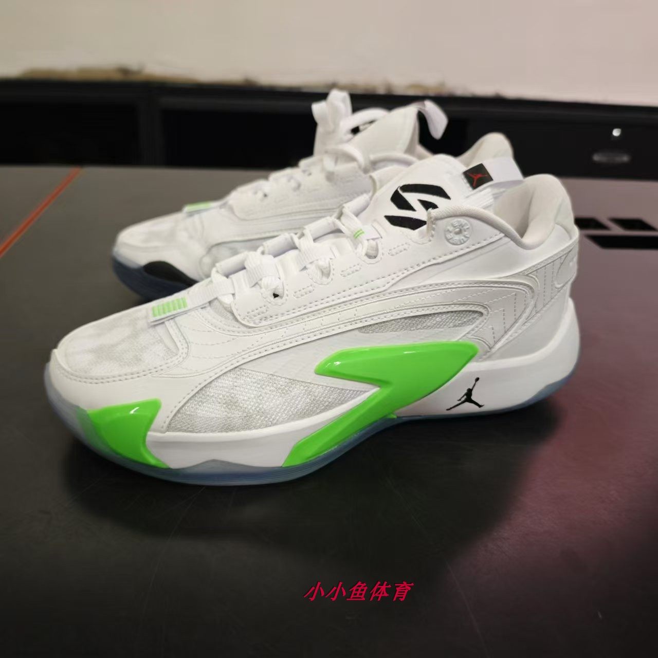 Nike/耐克冬季男子运动休闲鞋缓震耐磨篮球鞋DX9012-103,运动鞋new,篮球鞋,淘宝优惠券,粉丝福利购,淘宝优惠卷