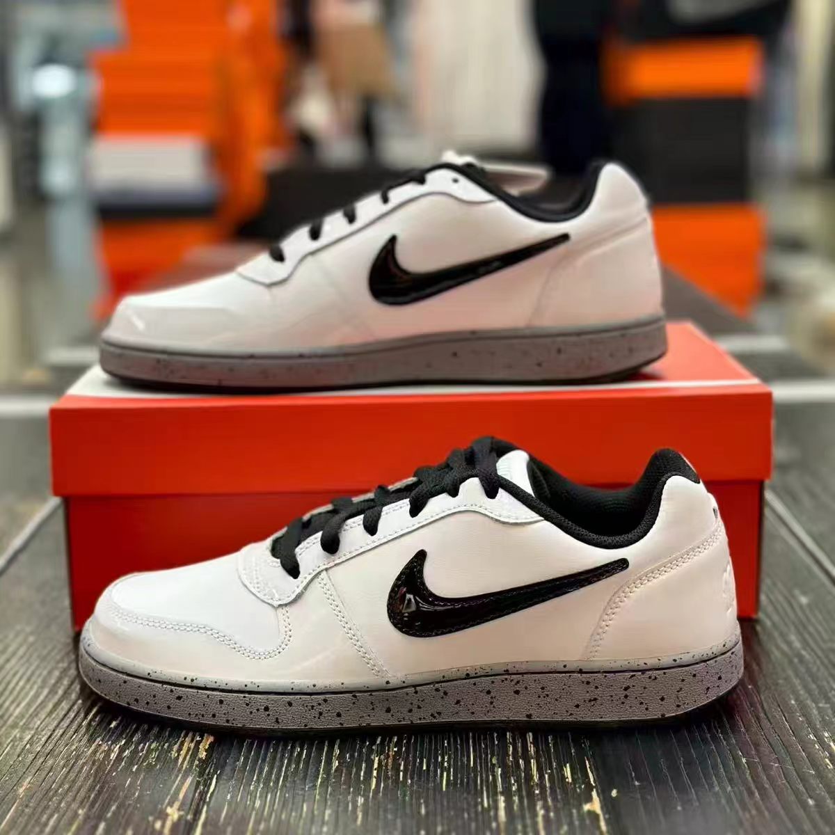 Nike/耐克 男子舒适百搭低帮耐磨防滑运动休闲板鞋CK0034-100
