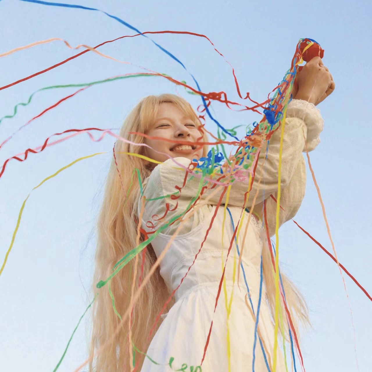 网红手拉彩带拉炮派对装饰