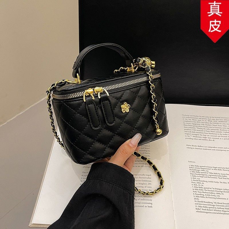 真皮设计时尚手提盒子2026新款质感菱格链条包单肩斜挎通用款女包