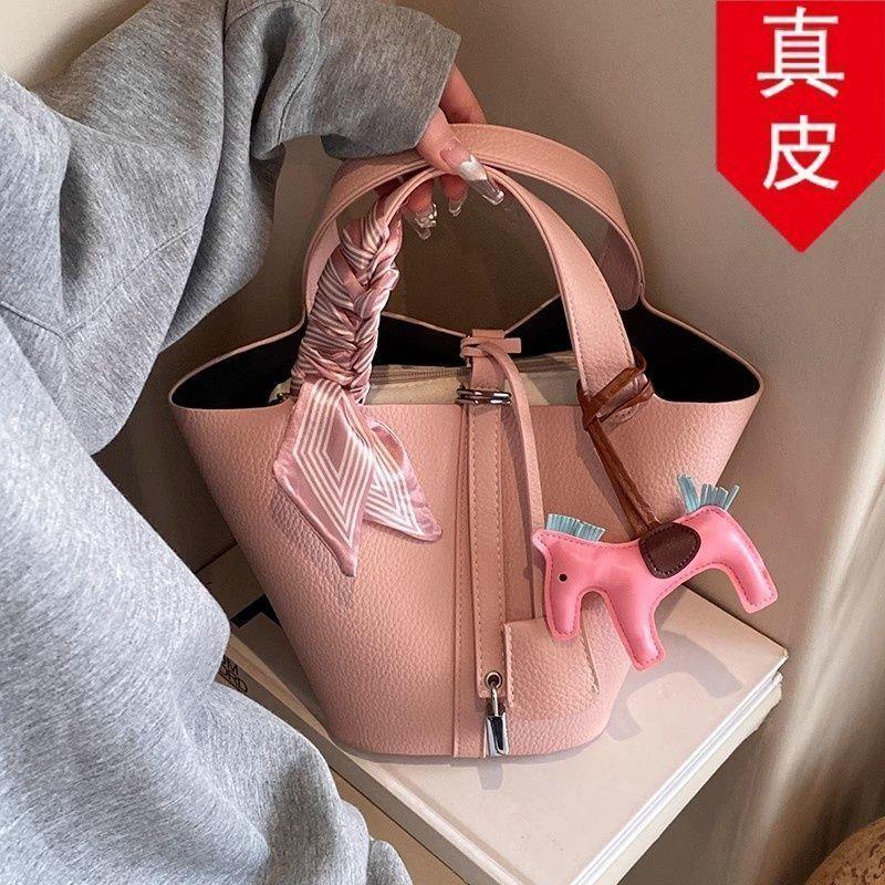 版子母百搭小众手拎菜篮子轻奢通勤手提包真皮包成熟包女水桶高配