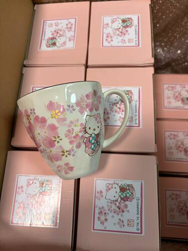 订购 日本正版三丽鸥HELLO KITTY樱花和服系列美浓烧日式陶瓷水杯