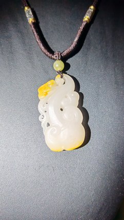 江津玉白冰黄金飘花如意