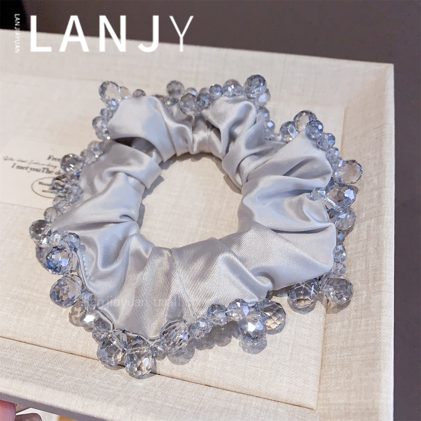 东大门蓝色缎面小肠圈